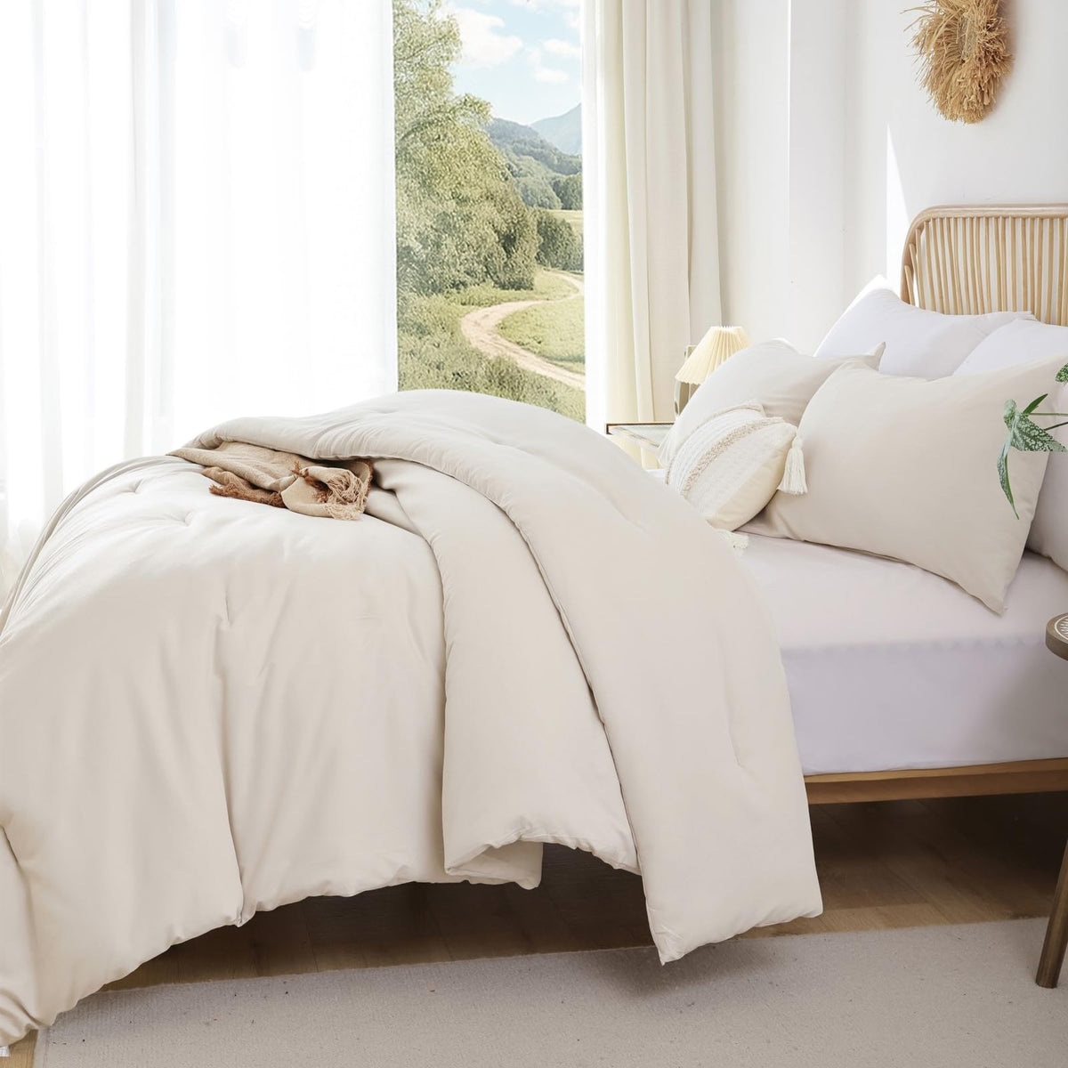 ROSGONIA Comforter Full Size for Girls Boys Teens Beige, 3pcs (1 Boho Comforter & 2 Pillowcases), Lightweight Dorm Bedding Soft All Season Bed Set