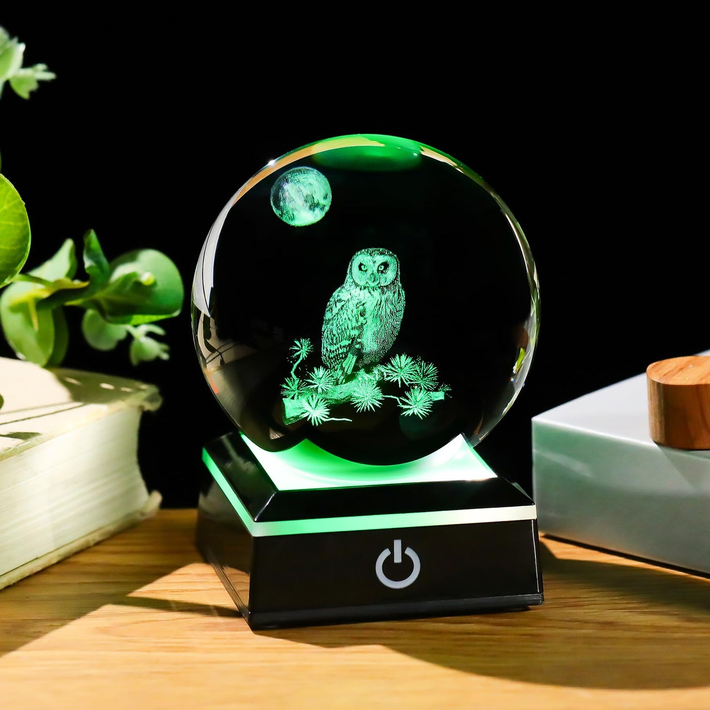 Arikyrist 3D Owl Crystal Ball Figurine with LED Base Laser Owl Gifts for Men Women Owl Lovers on Christmas Birthday Decorative Owl Statue Ball Glass Animals Globe Night Light for Home Decor (80mm)