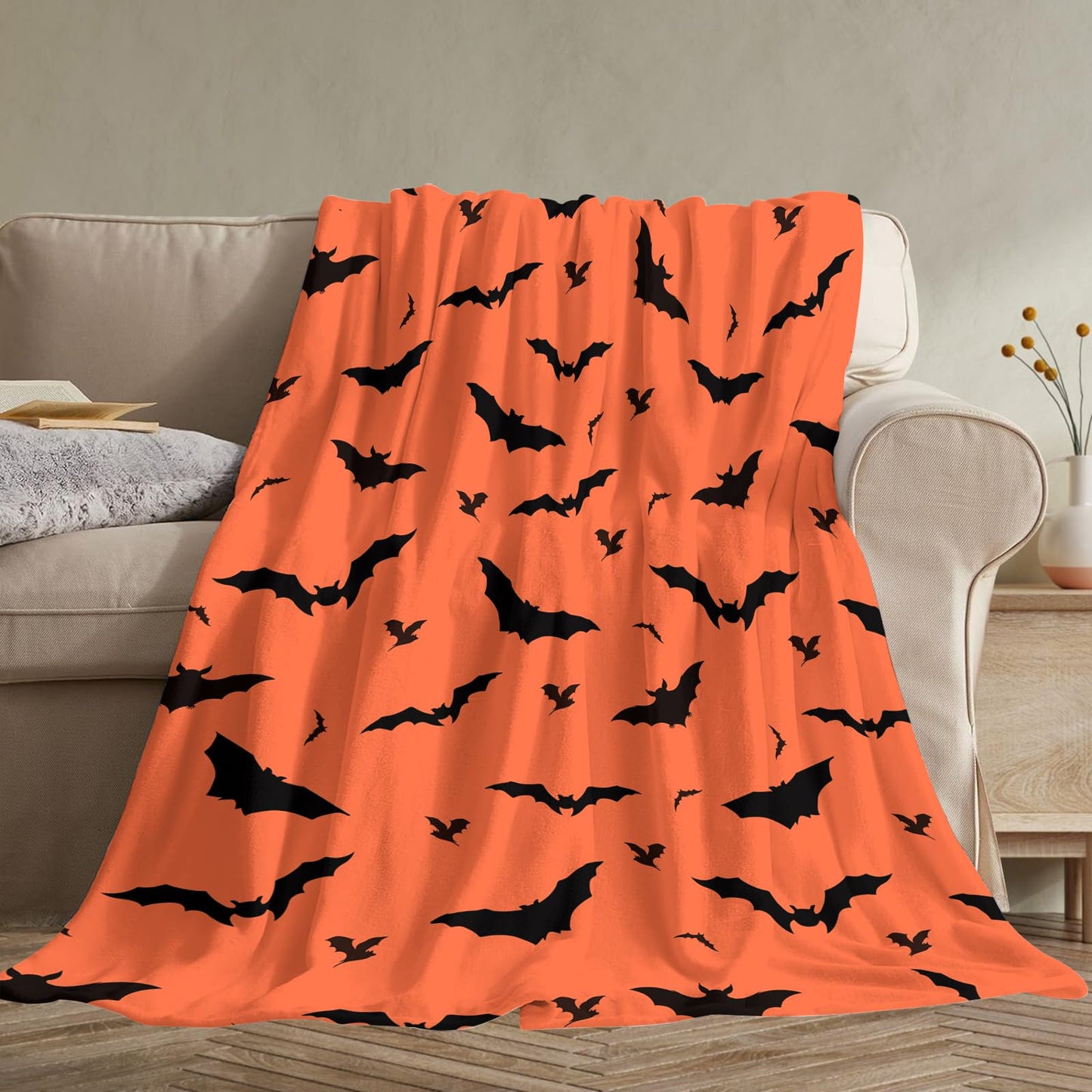 Halloween Blanket Black Bats Lightweight Throw Blanket for Women Men Soft Cozy Fleece Couch Living Room Bed Blanket for Kids Girls Boys 40x50 inches