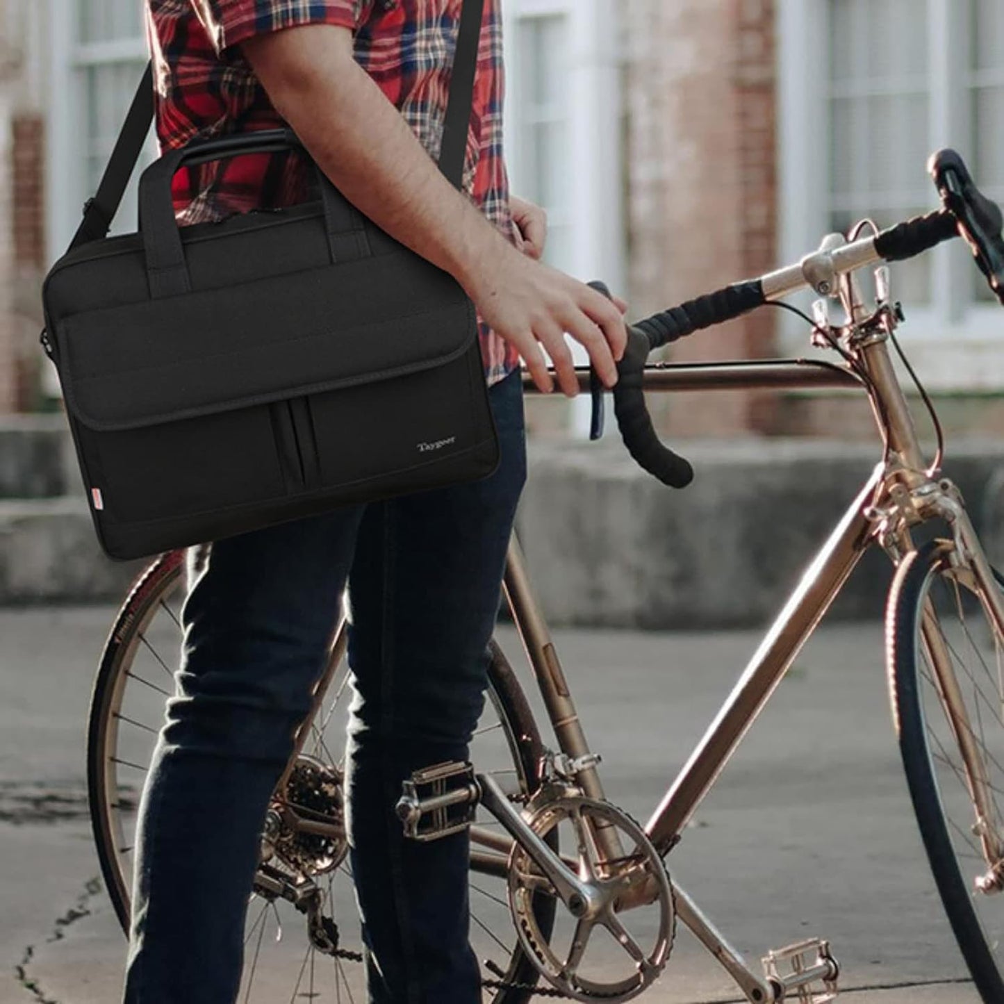 Taygeer Laptop Bag 15.6 Inch, Business Briefcase Gifts for Men Women, Water Resistant Messenger Shoulder Bag with Strap, Premium Office Bag, Carry On Laptop Case for Notebook/Computer/Laptop, Black