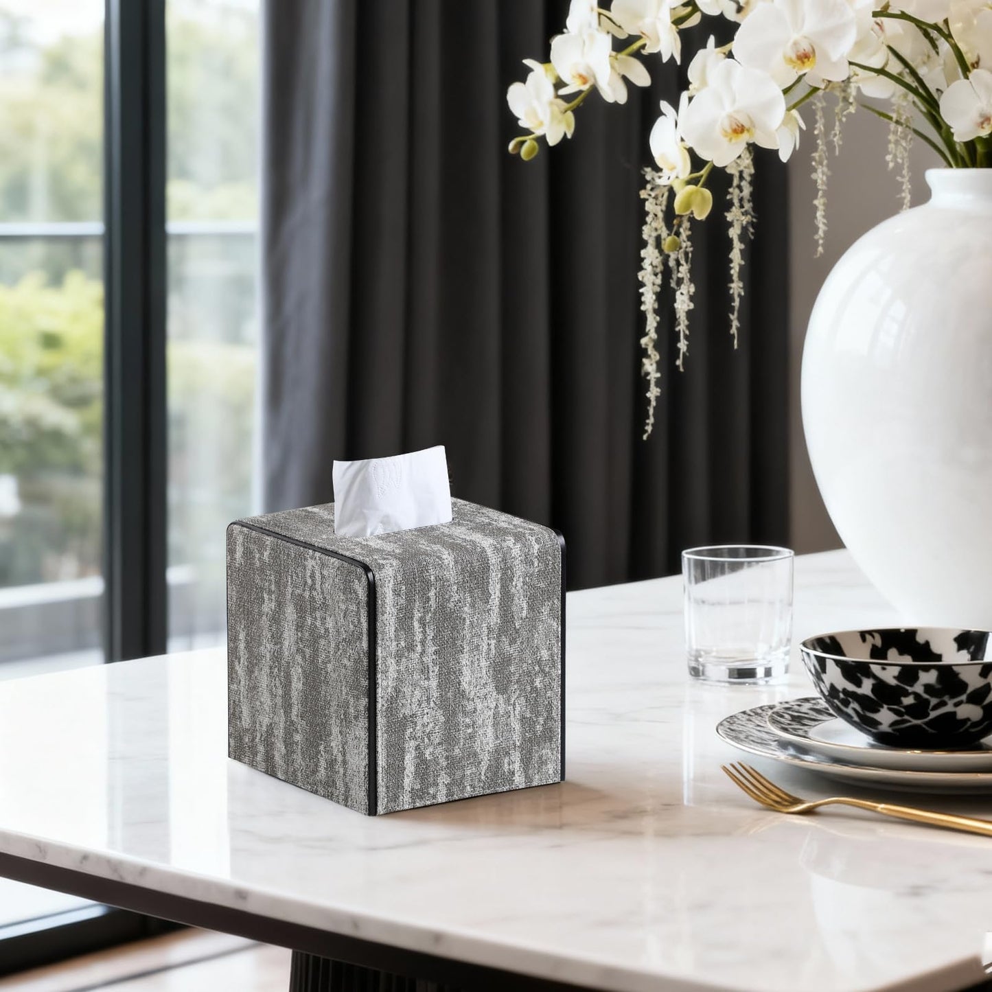 NICLNGSH Tissue Box Holder Square, Marble Pattern ‌PU Leather Cube Tissue Box Cover with Magnetic Closure for Toilet Tank Bedroom Living Room (Light Taupe)