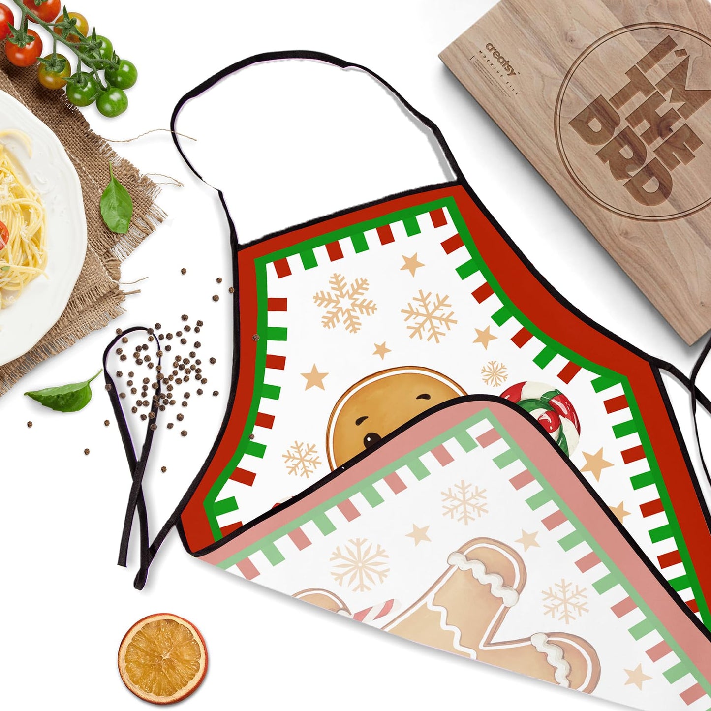 DZGlobal Christmas Apron Gingerbread Red Green Xmas Dinner Party Winter Holiday Chef Aprons with Adjustable Neck Tie for Women Men Kitchen Cooking Grill BBQ