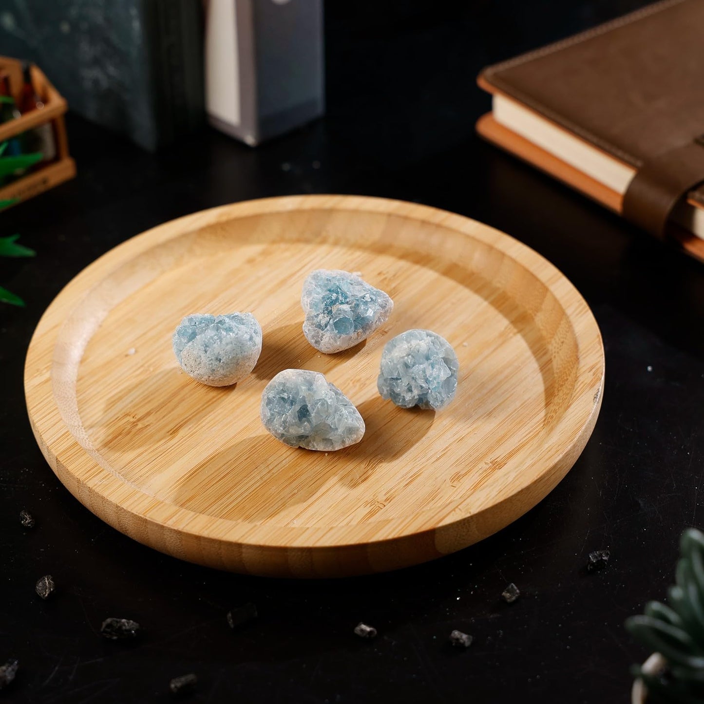 dssmboom Natural Rough Blue Celestite Crystal Mineral Specimen for Crystal Collection, Irregular Geode Celestine Raw Stone for Home Office Decor & Chakra Balancing, 0.98"-1.77"