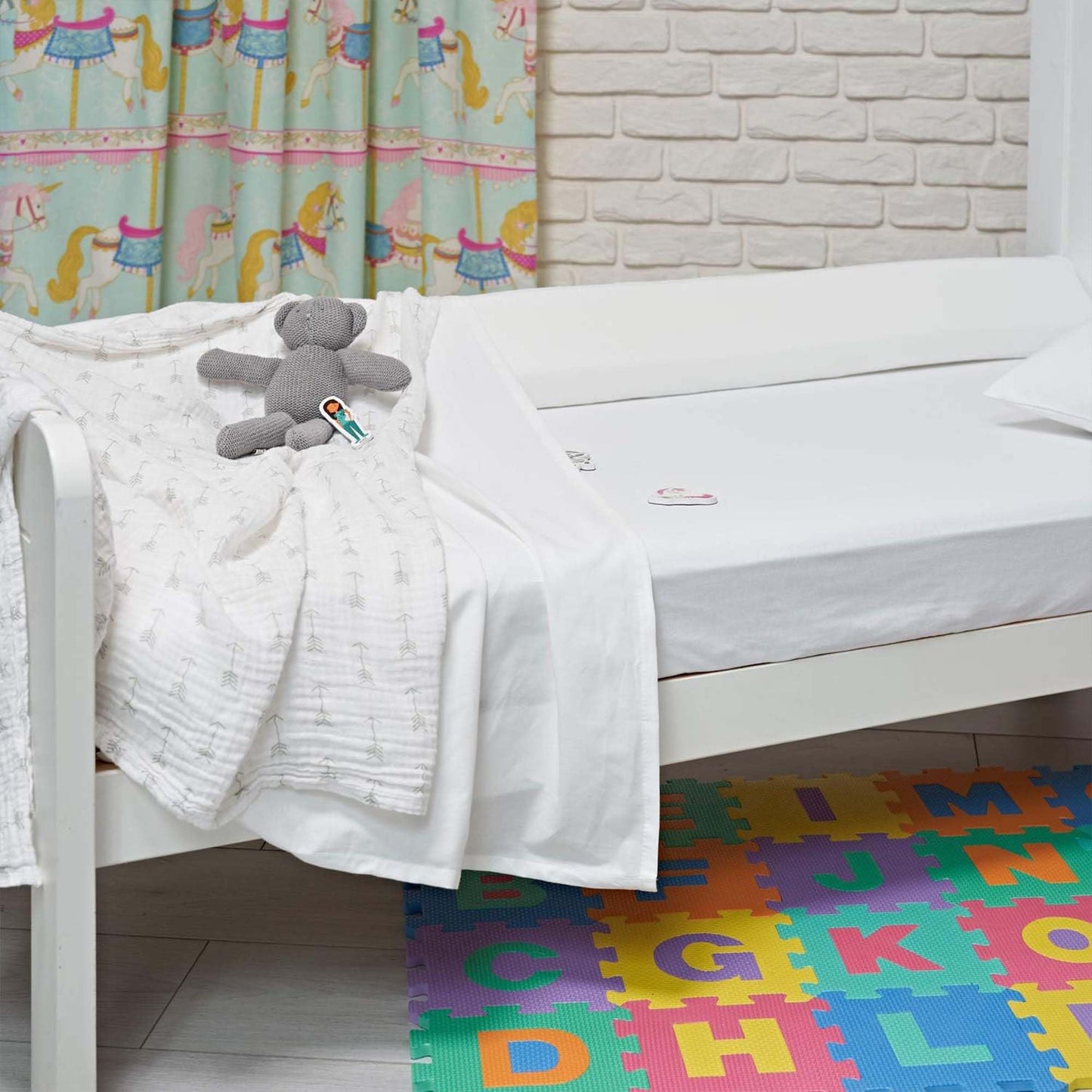 Proheeder Bed Guard for Single, Cot or Toddler Bed - 100cm Foam Bumper for Safety of Babies, Toddlers - Alternative to Rail - with Removable and Washable Cover Made in Portugal (1 Bed Bumper Pack)