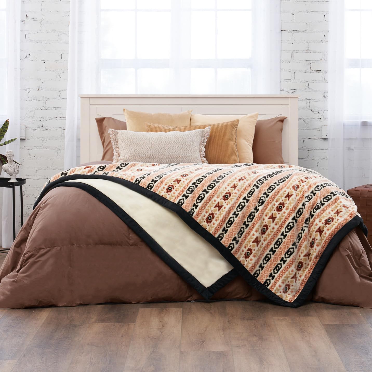 Northwest Ashford Home Cozy Ultimate Plush Throw Blanket, Chimayo Stripe King Size 108 x 90 inches