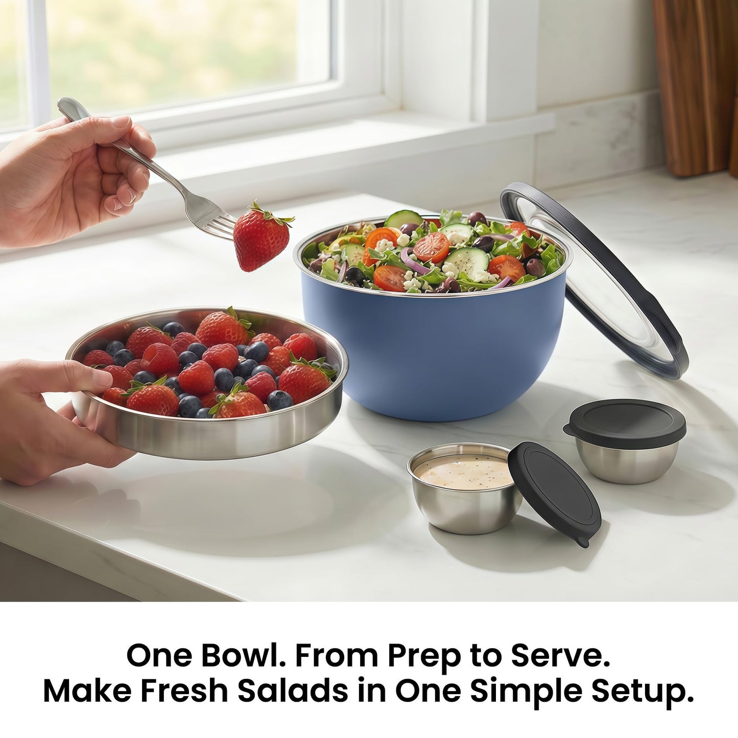 Rorence Salad Bowl, 96oz Large 18/8 Stainless Steel Salad Bowl with Airtight Lid & Non-Slip Base, Kitchen Mixing Bowl for Meal Prep, Family Dinner, Party & Picnic, Blue