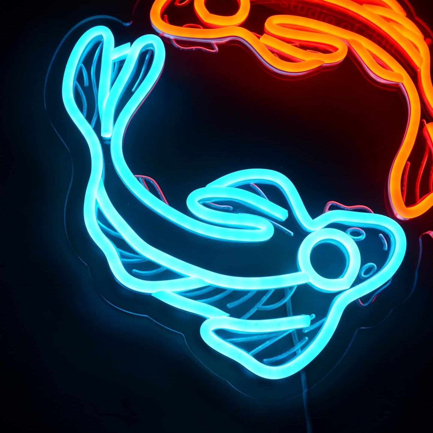 Koi Fish Neon Sign Animal in Sea LED Light up Fish Family Interior Wall Decor Fancy Carp Lucky Charm Neon Lights Hanging Bedroom Home Family Office Business Store Shop