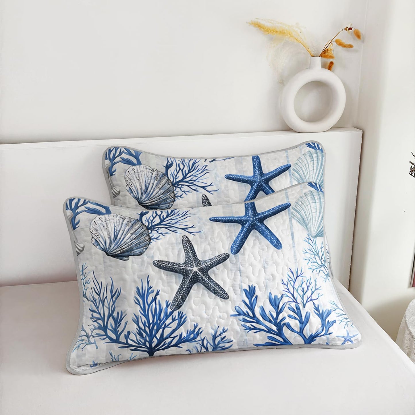 UEVBF 3 Piece Ocean Themed Queen Quilt Sets,Coral Shell Starfish Reversible Microfiber Soft Lightweight Bedspread with 2 Pillowcases,Beach Bedding Quilts Set for Bedroom Bed Decor.