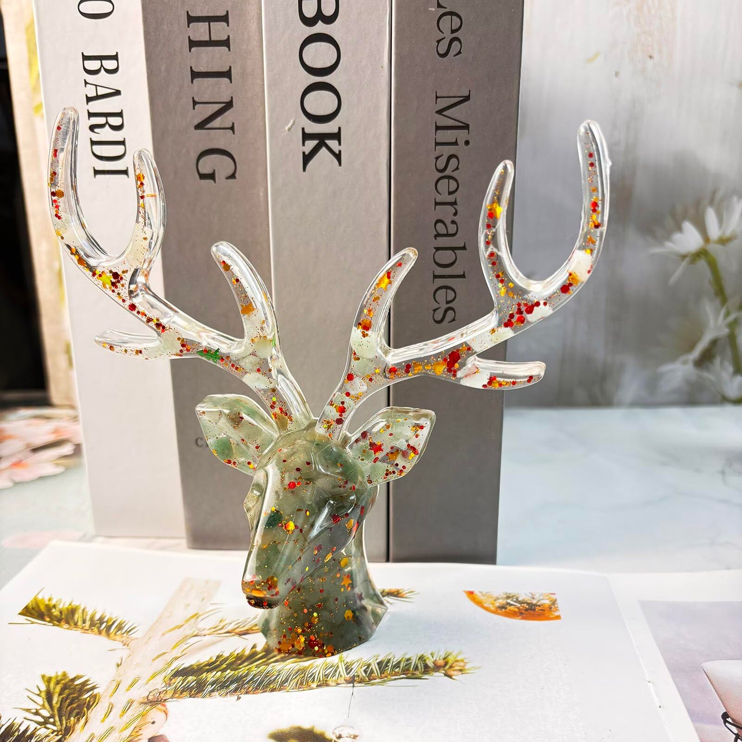 CaxyKyx Deer Head Statue Crystal Stone Small Collectable Animal Figurines Shelf Table Decor Great Gift Green Aventurine