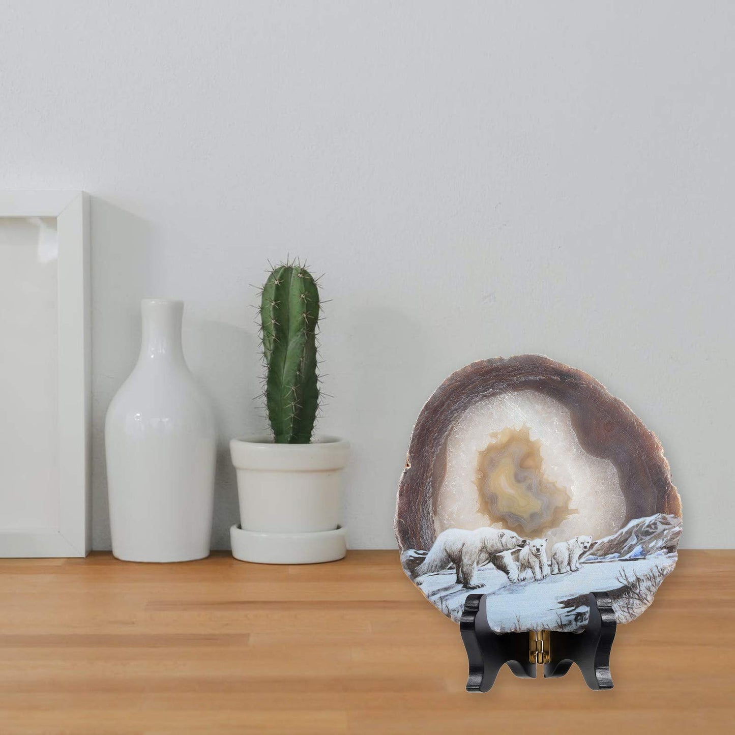 Rockcloud Polar Bears Agate Slab Display with Wooden Stand Irregular Shape Aagte Slice Stone Home Office Desk Ornament