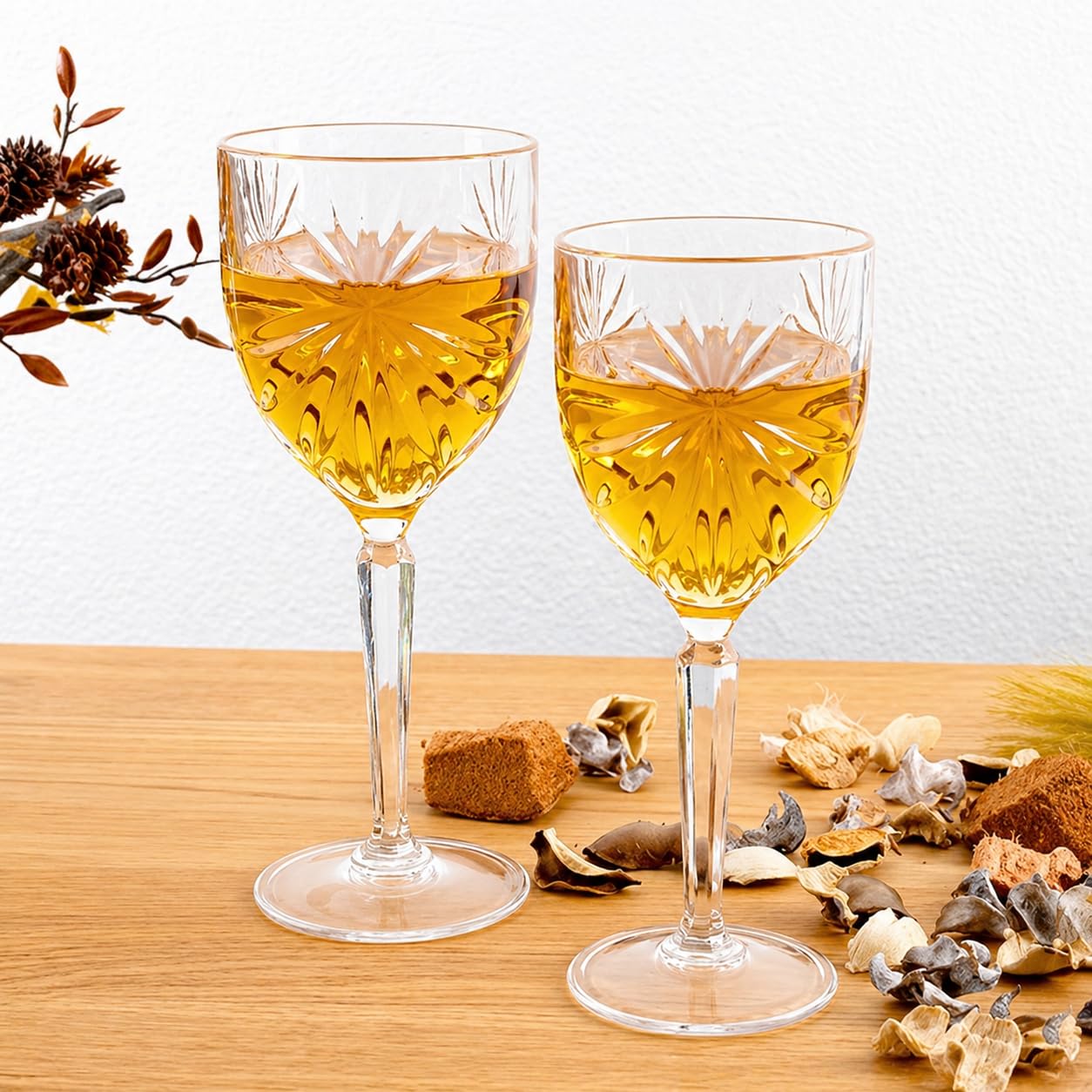 HISTORY COMPANY Starburst-Cut Crystal Tall Cocktail Glass – Nick & Nora-Inspired 2-Piece Set for Craft Cocktails (Gift Box Collection)