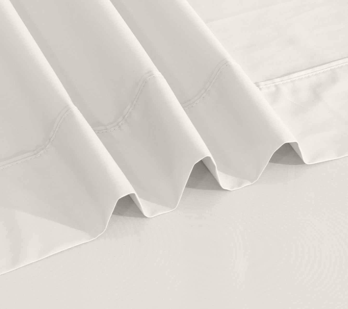 RUVANTI 100% Cotton Percale Sheets Queen Size – Crisp Cooling Bed Sheets for Hot Sleepers, Deep Pocket 16”, Soft Breathable & Durable Hotel-Style 4 Piece Set, Ivory