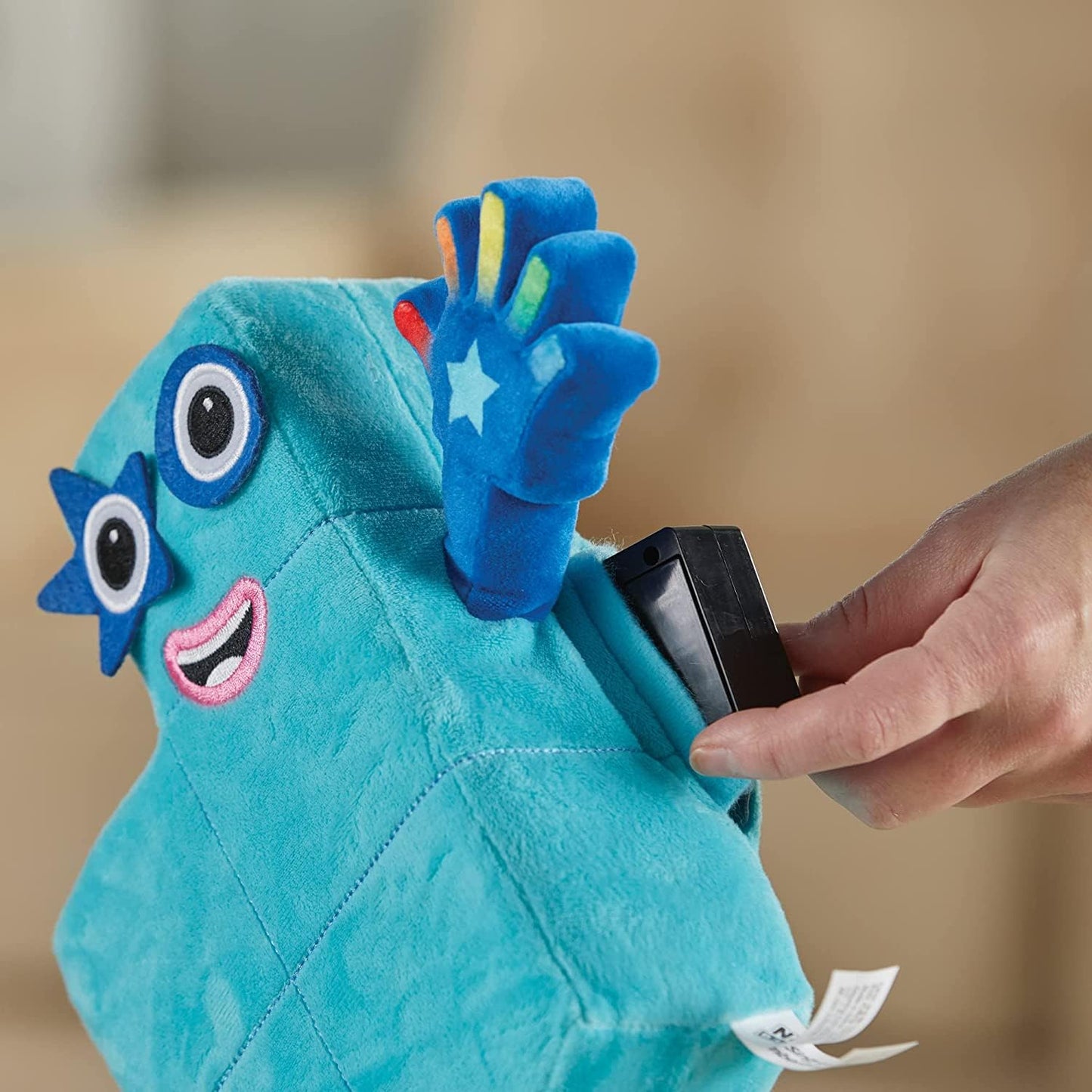 Learning Resources Sing-Along Numberblock Five Plush Interactive Toy, Counting Toy Age 3+, Light Up Toy, 12 Phrases and Songs, Numberblocks Theme Song