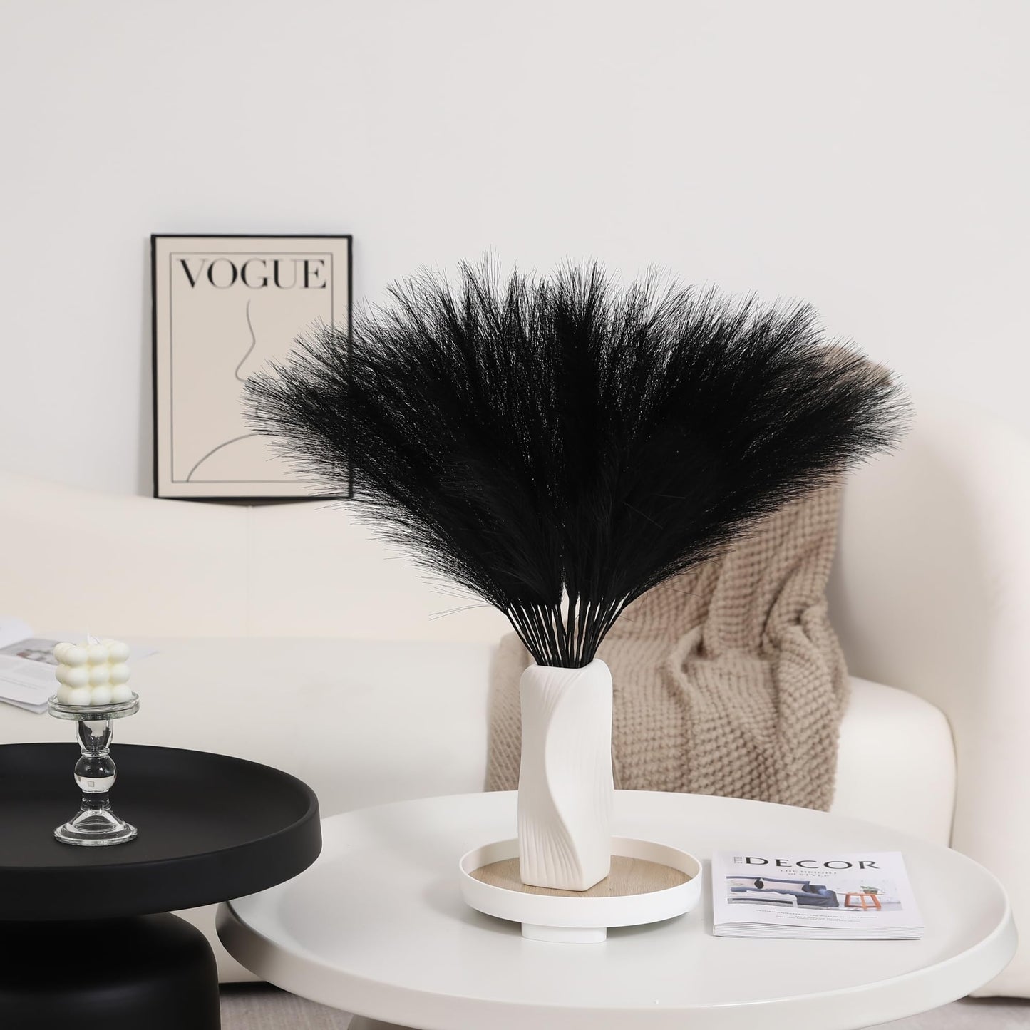 Wertuirk 30pcs Black Pampas Grass - 24 Inch Faux Pampas Grass Decor, Short Artificial Pampas Grass for Gothic Room Decoration, Wedding, Party, Halloween and Home Decor(Black)