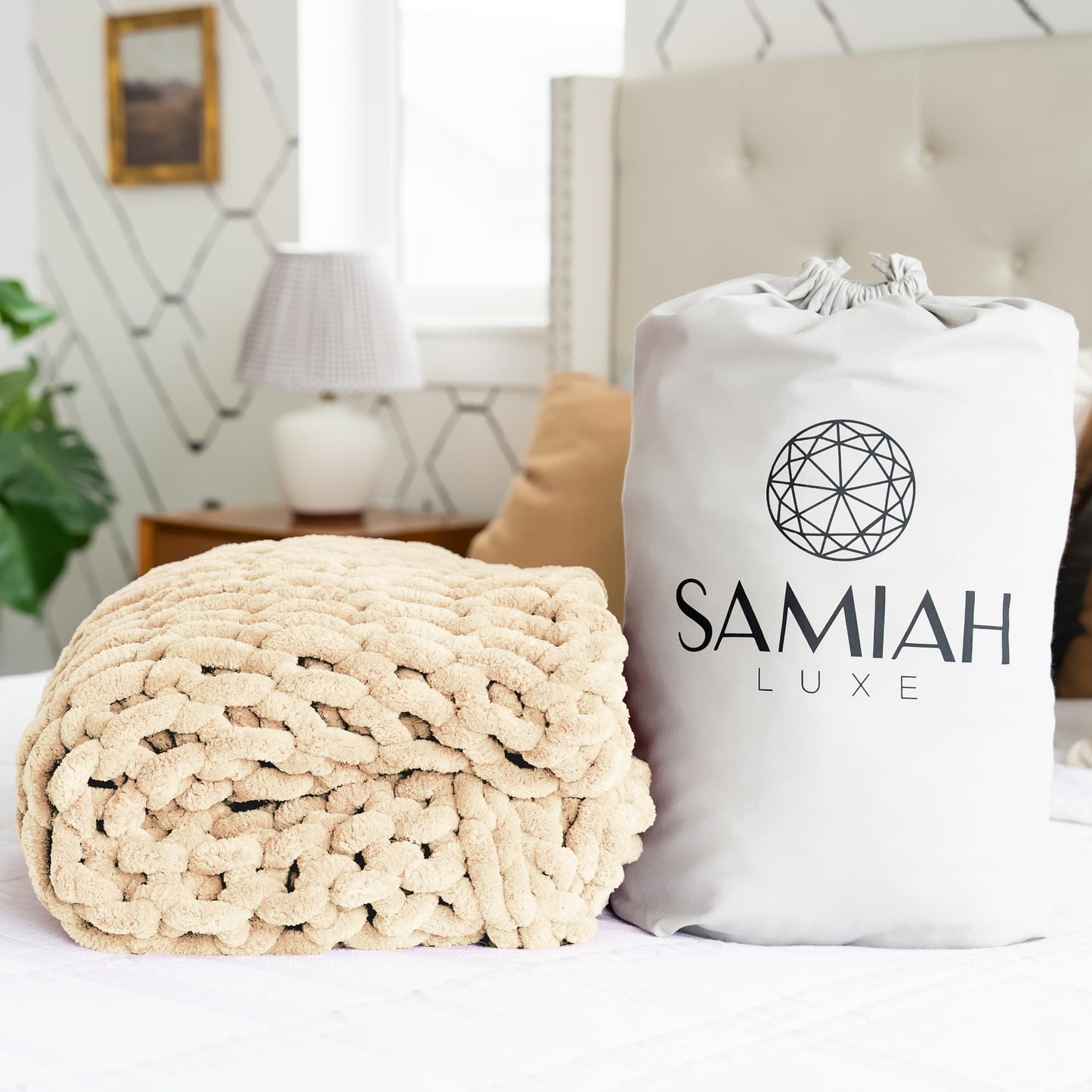 SAMIAH LUXE Chunky Knit Throw Blanket 50x70, Buttercream Cream Chenille Throw Blanket for Couch Bed Sofa, Soft Fluffy Cable Knit Blanket, Oeko-TEX Certified, Machine Washable
