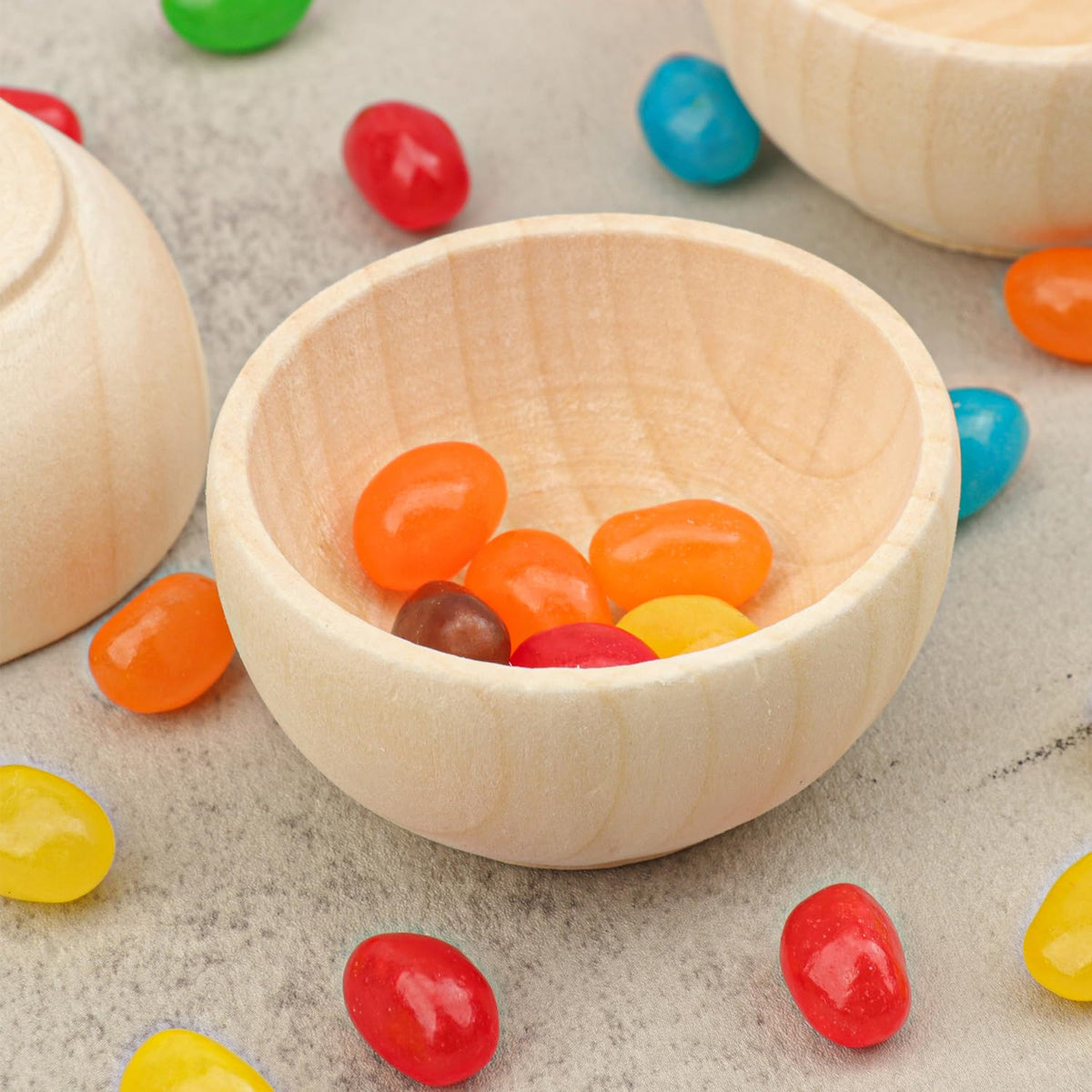 Yiksonyo 50 Pack 2.2inch 1.5 oz Wooden Pinch Bowls, Mini Round Wood Bowls, Unfinished Wooden Bowl for Crafts, DIY Projects, Serving Sauces, Condiments, Dips, and More(1.2 x 2.2 Inches)