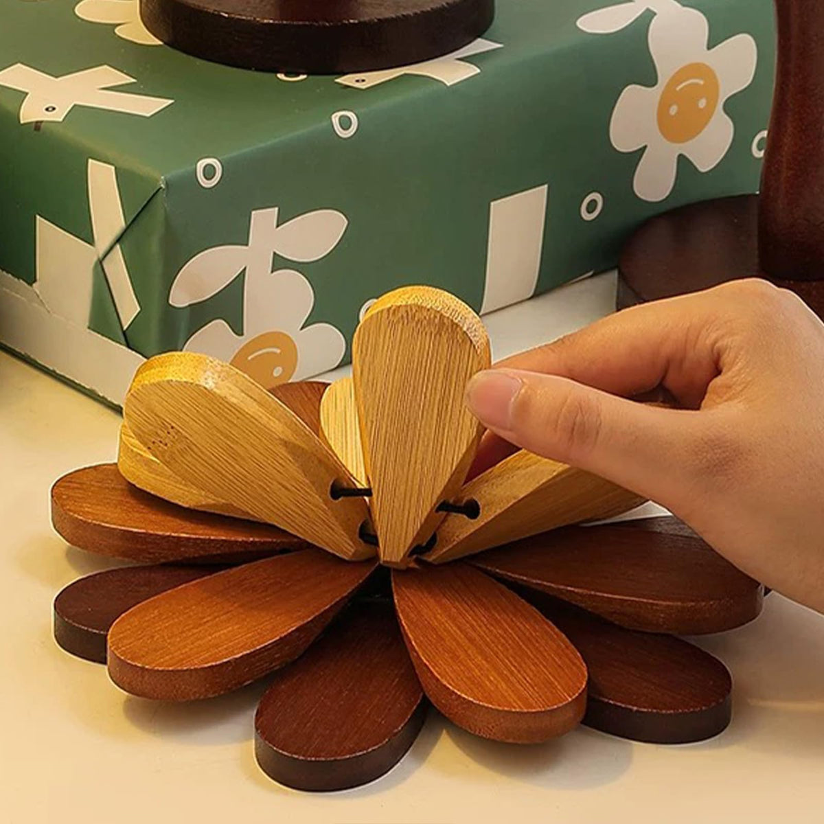 3 Pcs Wooden Trivets for Hot Dishes with Storage Stored, 5.7" Foldable Christmas Tree Shaped Trivets Set, Heat Resistant Hot Pads for Hot Pots Bowl Teapot, Kitchen Decor for Quartz Counter (Apple)
