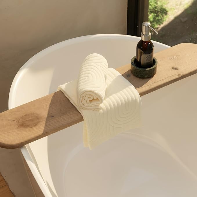 KIBAGA Decorative Hand Towels for Your Bathroom Or Kitchen – Luxurious Set of 2
