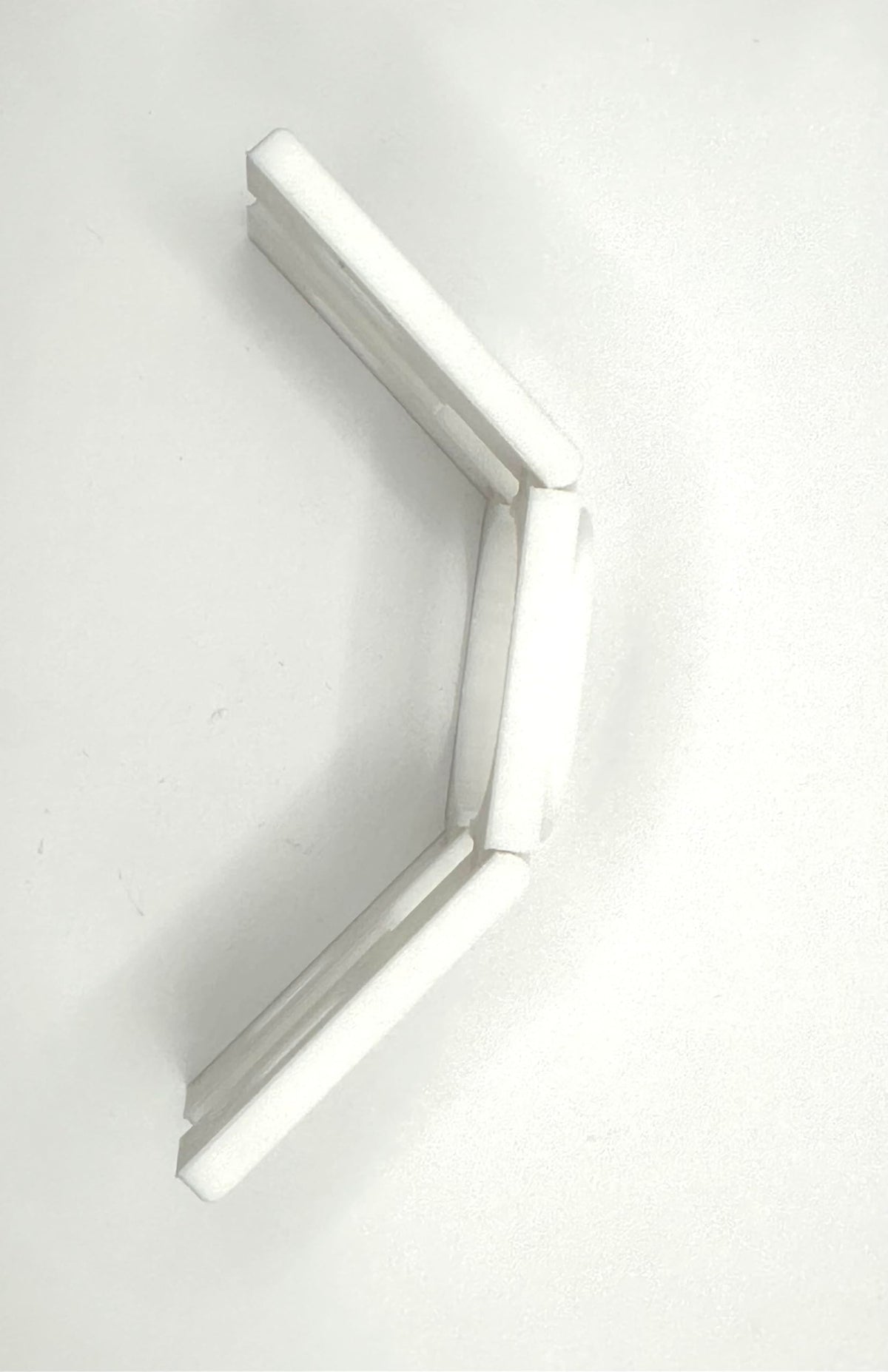 Gable Peak Mount for Pro Govee Outdoor Permanent Outdoor Lights (6)