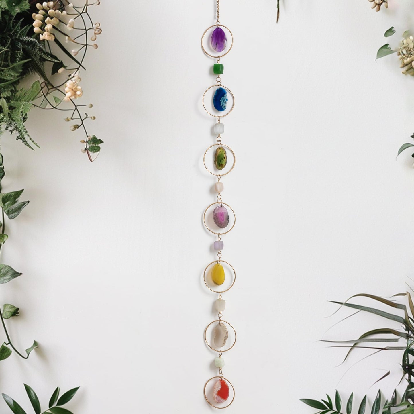 Chakra Agate and Crystal Gemstone Decor Natural Raw Stones Hanging Ornament, Handmade 7 Chakra Healing Crystal Decoration for Home Window Entryway Hallway Feng Shui Yoga Meditation Car Handmade Gift
