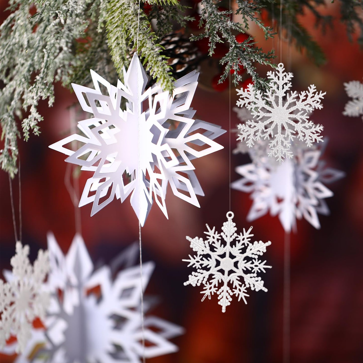 Outus 42 Pcs Winter Christmas Party Decorations 3D Snowflake Hanging Decoration Set 3D Hanging Snowflake Decor Pendant for Christmas Winter Party New Year Home(2 Inch, 3 Inch, 4 Inch,White)