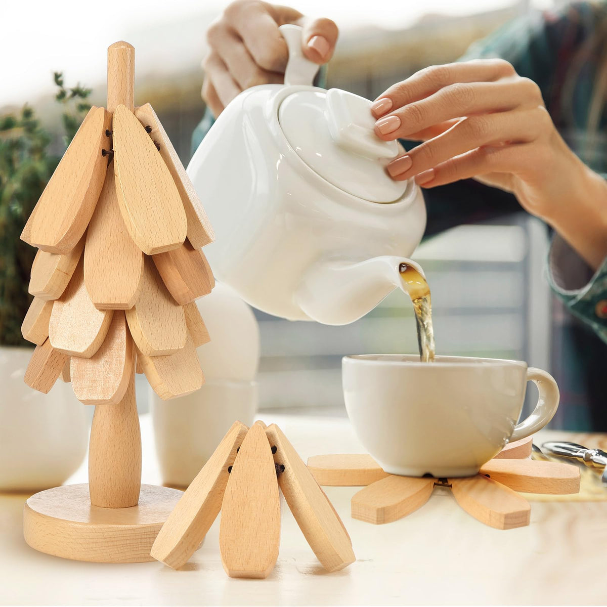 Yerliker Tree Coasters Set of 12, Wooden Trivets for Hot Dishes, Stackable Trivet Set with Stand, Foldable Beech Wood Tree Table Mat Coaster Holder for Kitchen Counter Pots Pans Plates Pad
