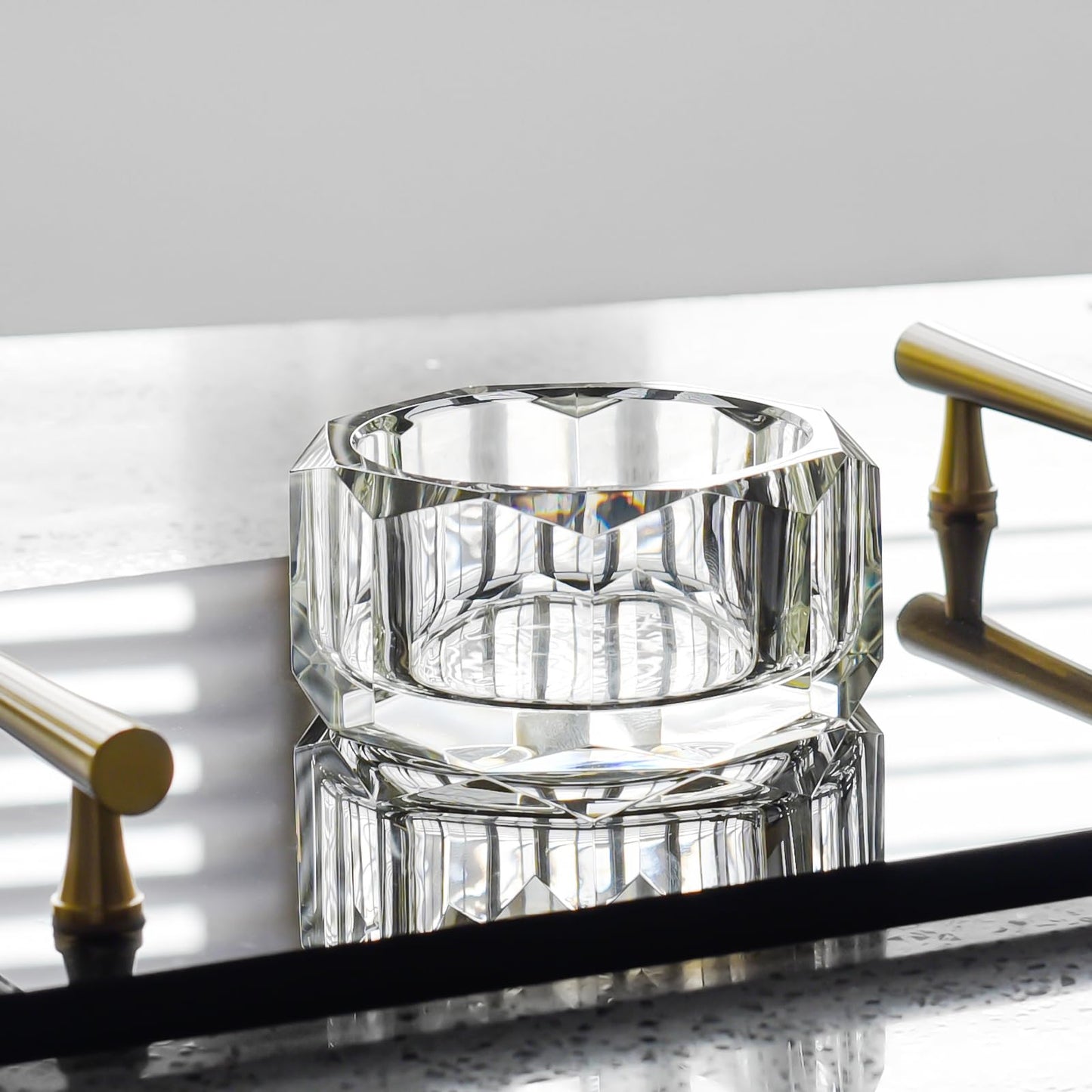 kitCom Crystal Candy Dish Hand-Cut Home Decorative Jewelry Box Candy Jar W 3.94" x H 1.97", Comes With Gift Box
