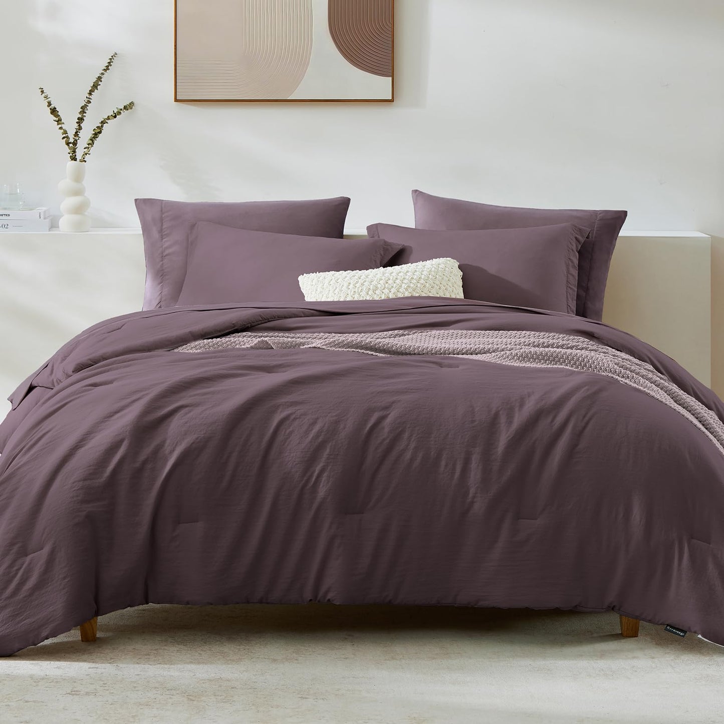 WRENSONGE Queen Comforter Set - 7 Pieces Artic Plum Soft Bed in a Bag Queen with Fitted Sheet, Flat Sheet, 2 Pillow Shams, and 2 Pillowcases- Warm Bedding Sets for All Season