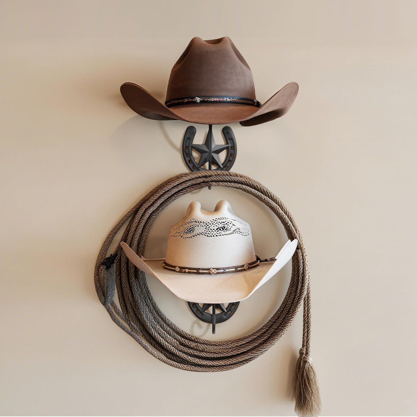 HYDERMUS Cowboy Hat Holder for Wall 2 Pack Metal Iron Cowboy Hat Rack Western Hat Hanger Horseshoe Hooks Storage Cowboy Hat Organizer Display Closet Living Room Western Gifts Wall Decor Black
