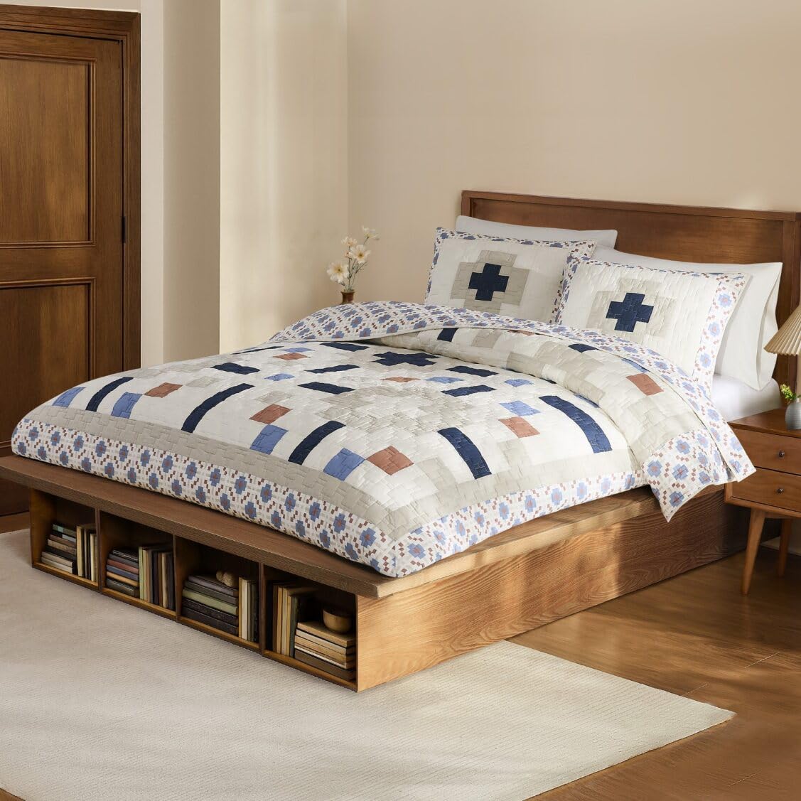 Pendleton Full/Queen Quilt Set – 100% Cotton 3 Piece Quilt Set with Shams, Soft Lightweight Bedding for Queen Size Bed, White & Blue Patterned Comforter Alternative, Queen Bedding Set (Meadow Summit)