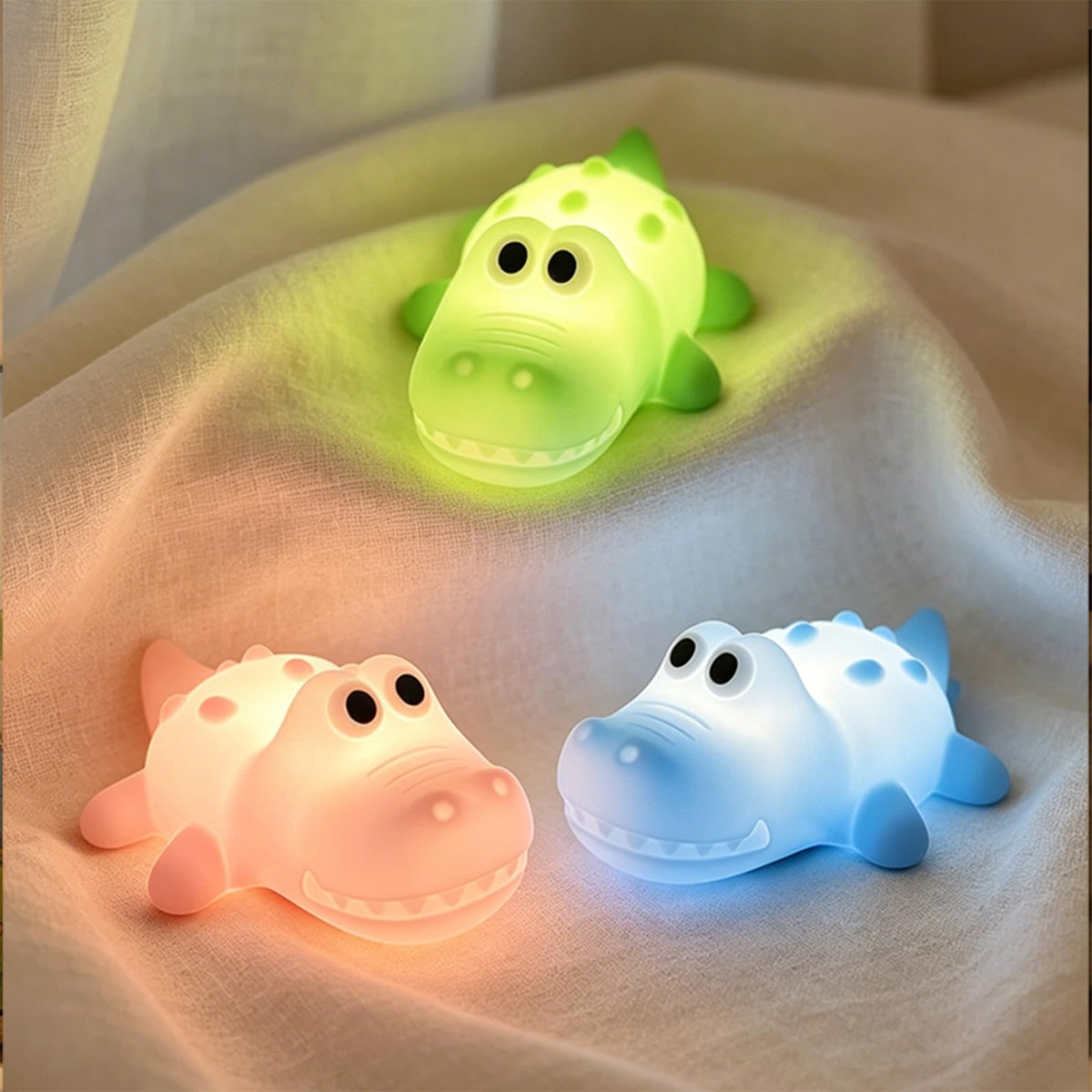 AVEKI Night Light for Kids, Baby Crocodile Night Light with Dimmable Warm Light & RGB Mode, Soft Silicone Touch Lamp with 30M Timer, Rechargeable Alligator Light for Nursery Kids Room