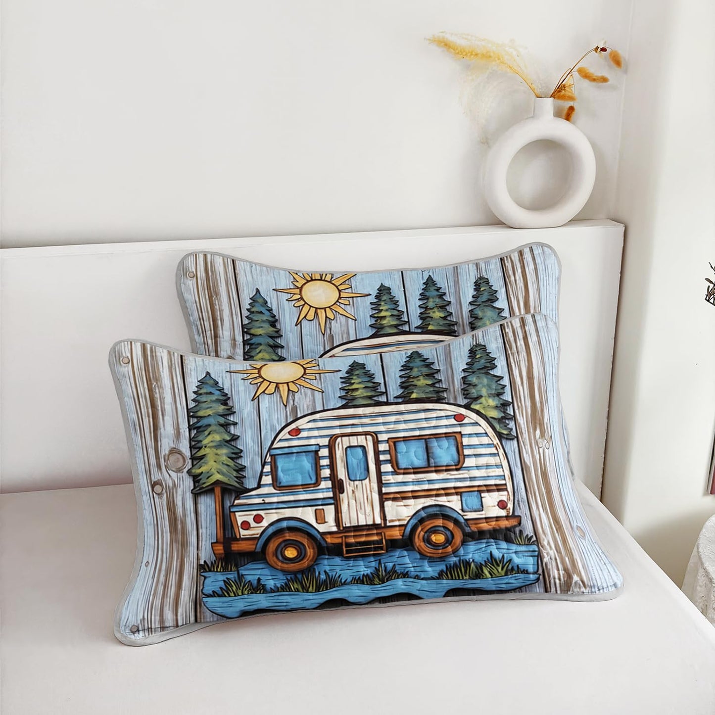 UEVBF Camping Travel Trailer Bedding Queen Quilts for Bed,Retro Bedding for Kids Boys Girls Happy Camper Decor,Outdoor Camping Themed Quilt Sets with 2 Pillowcases.