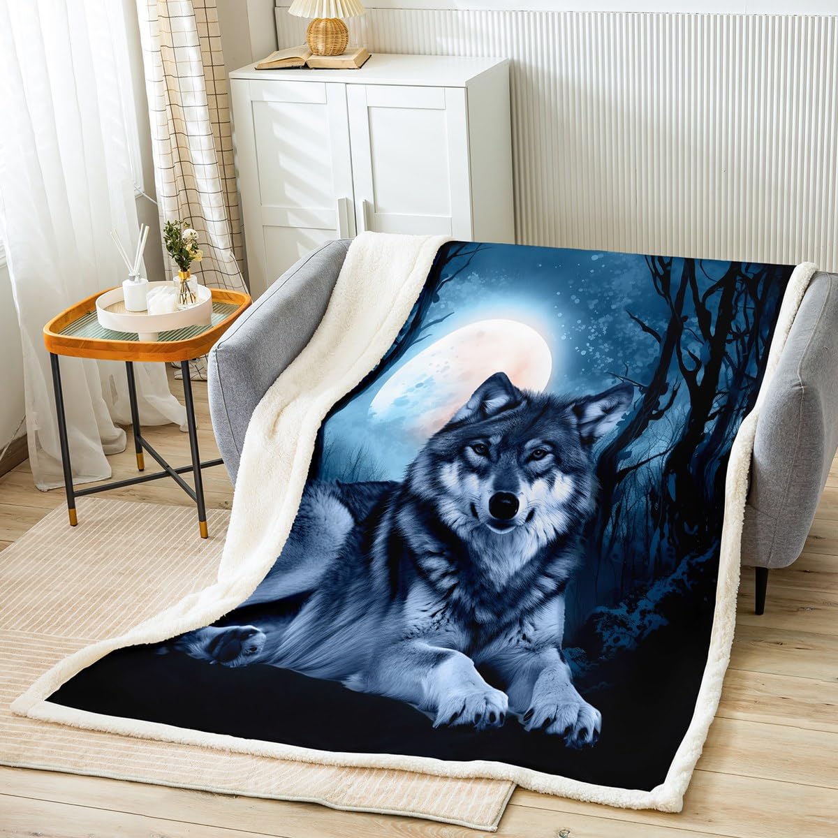 Wolf Sherpa Blanket Wild Animal Pattern Plush Blanket Wolves Wildlife Style Fleece Throw Blanket for Bed Couch Sofa Adults Nature Scary Fuzzy Blanket Ultra Soft Room Decor King 87"x95"