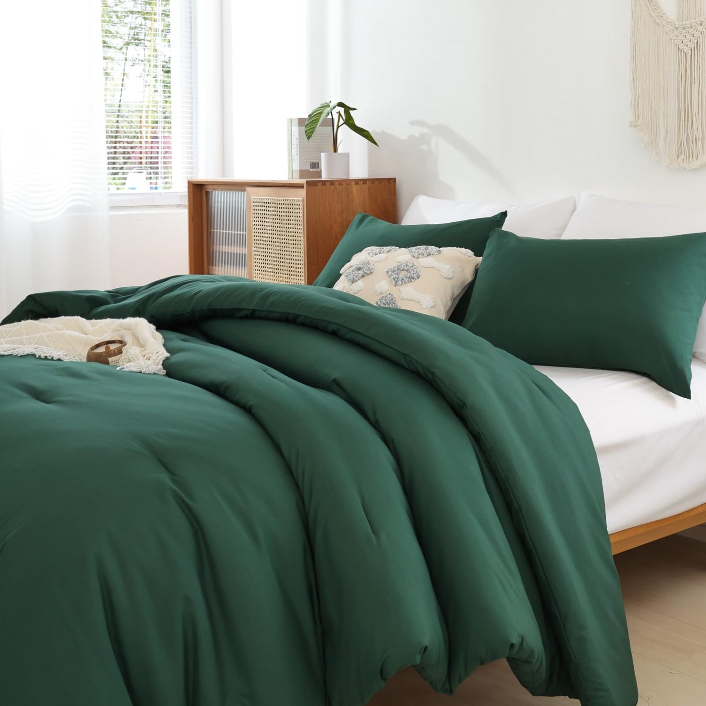 ROSGONIA Comforter Full Size for Girls Boys Teen,3pcs(1 Dark Emerald Green Comforter & 2 Pillowcases),Soft Kids Comforter Sets All Season Dorm Bedding