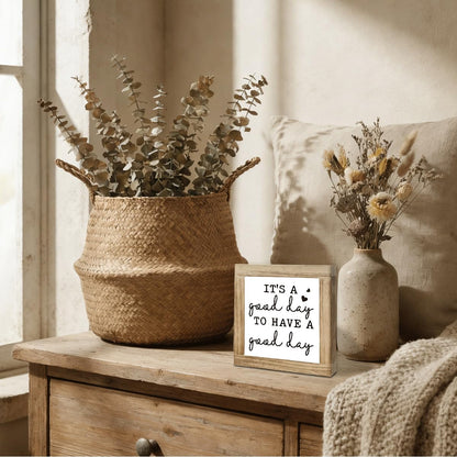 Inspirational Desk Sign Gift, It’s a Good Day to Have a Good Day Motivational Quote Tabletop Decor, Encouraging Reminder for Home Office Desk Shelf, Positive Gift for Coworkers Friends