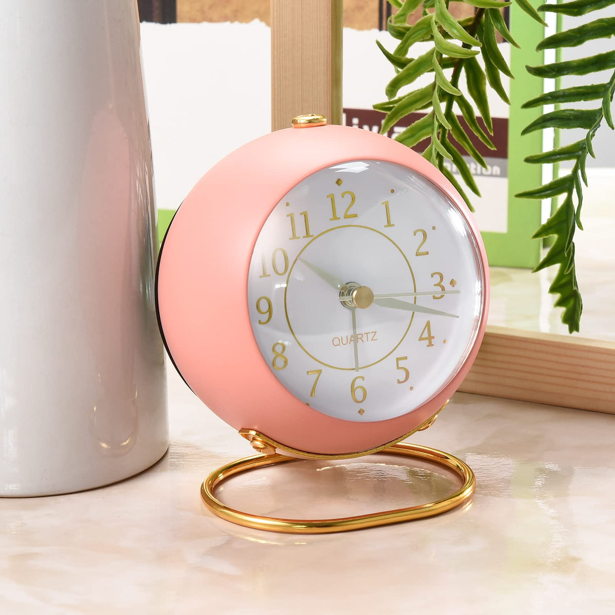 Tetino Analog Alarm Clocks,Retro Backlight Cute Simple Design Small Desk Clock with Night Light,Silent Non-Ticking,Battery Powered,for Kids,Bedroom,Travel,Kitchen,Bedside Desktop Decor.(Green)