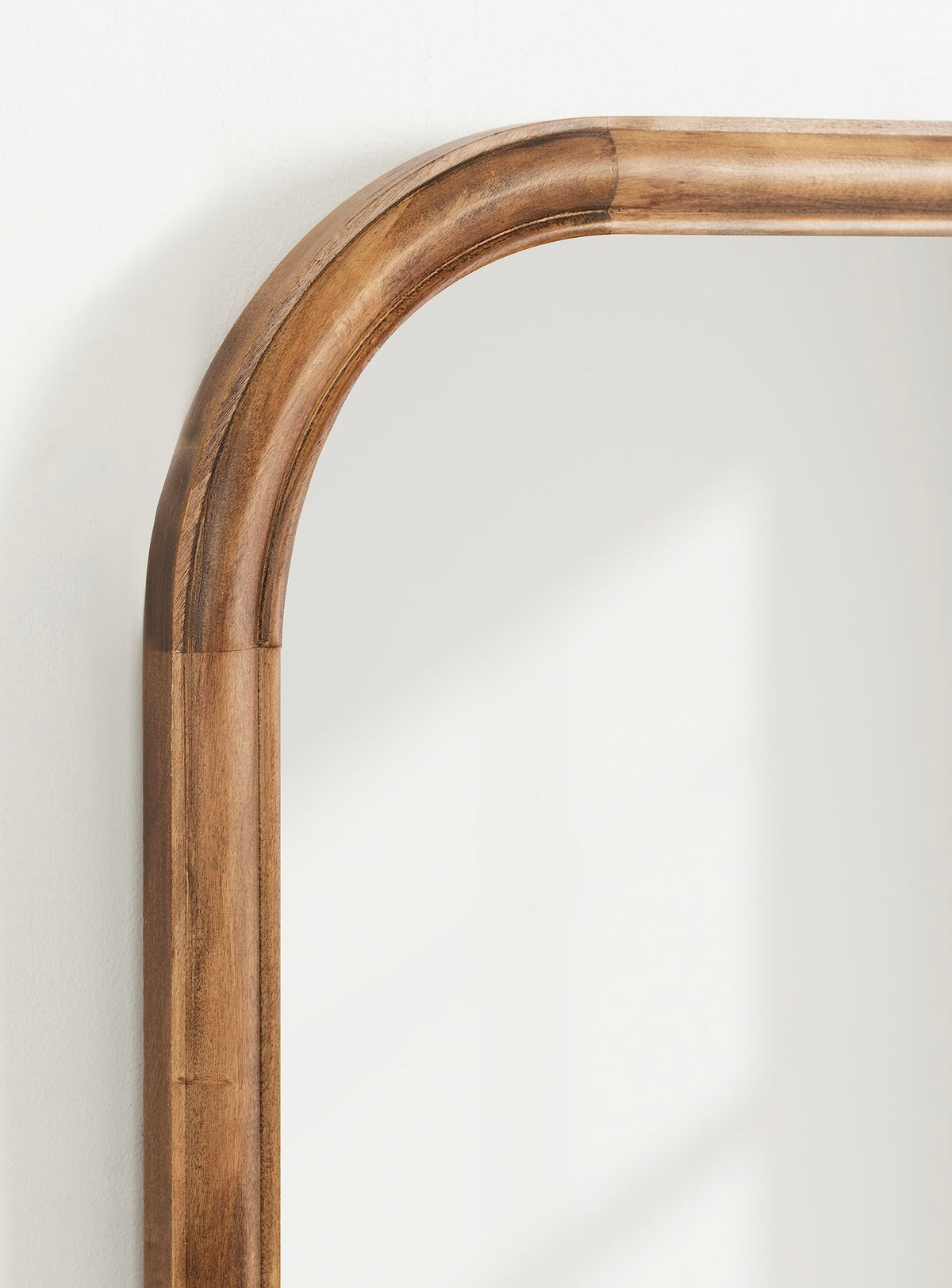 Kate and Laurel Glenby Transitional Wide Arch Wall Mirror, 34 x 28, Rustic Brown, Wooden Farmhouse Arched Bathroom Mirror with Rounded and Stepped Frame Profile