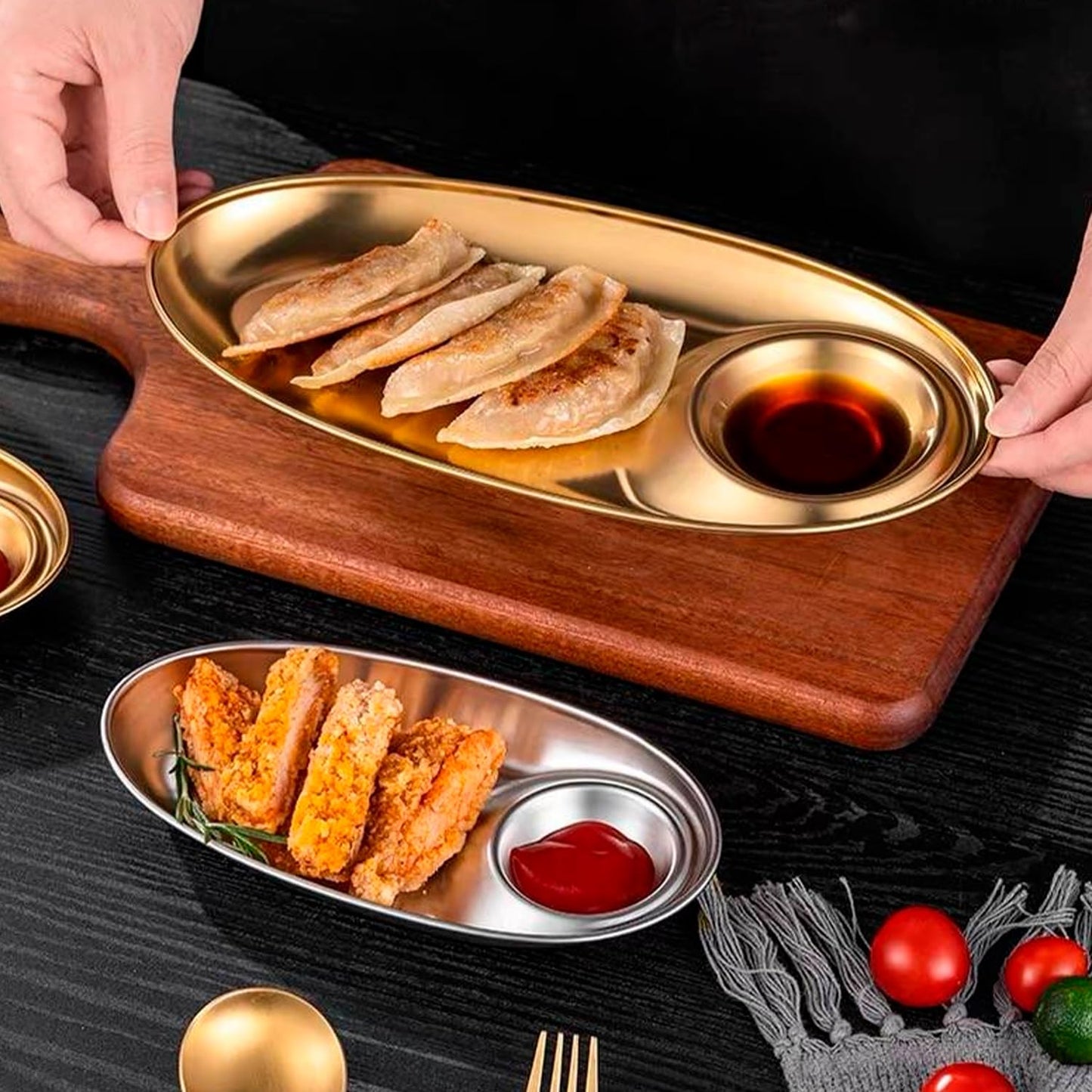 Hapivida 2Pcs Chip and Dip Serving Platter Set, Divided Snack Plates Set Sushi Plates with Sauce Section for Party Appetizer Salad Snack Veggies Fruit Taco