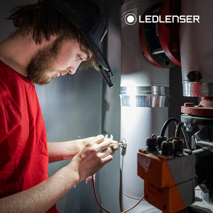 Ledlenser W1R Rechargeable COB LED Work Light, 220lm Portable Inspection Torch inc 360° Rotating Magnetic Base, Robust Clip, USB-C, 61g Pocket Torch for Household Workshop Garage Mechanic Dog Walking