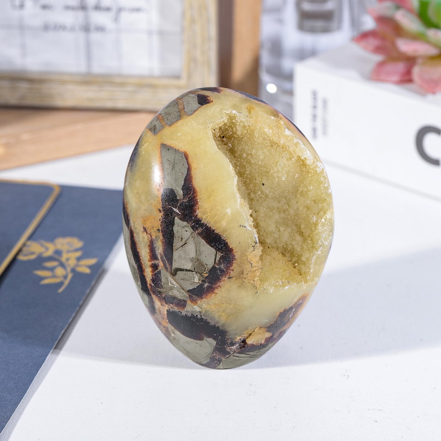 SUNYIK 300-400g Natural Septarian Dragon Geode Tower, Self-Standing Crystal Cluster for Home Office Decor, Healing Stone Mineral Specimen for Reiki Meditation