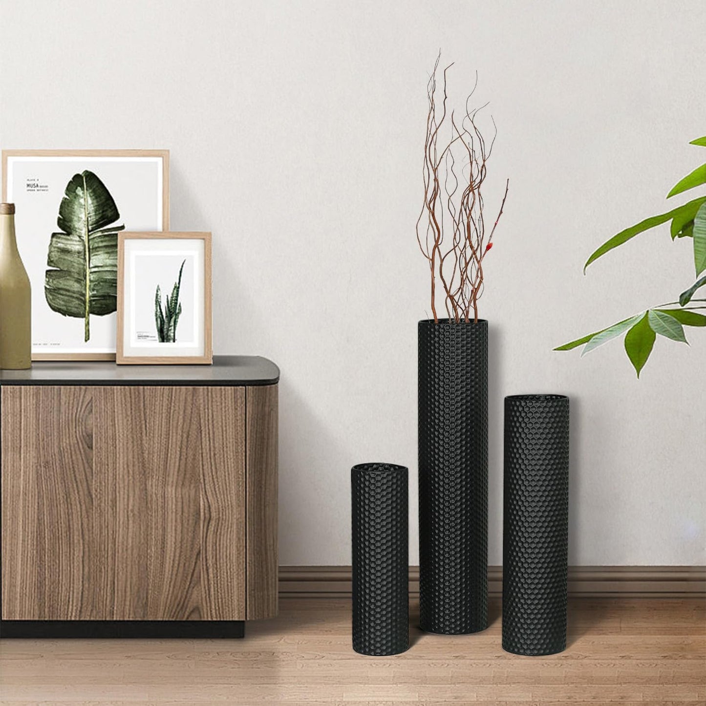 Dnnnii Tall Floor Vases Set of 3 - Black Metal Cylinder Vases for Living Room Corner, Modern Honeycomb Texture, Extra Large Standing Decor (Tallest 27.6in, Home Bedroom Dining Decor)