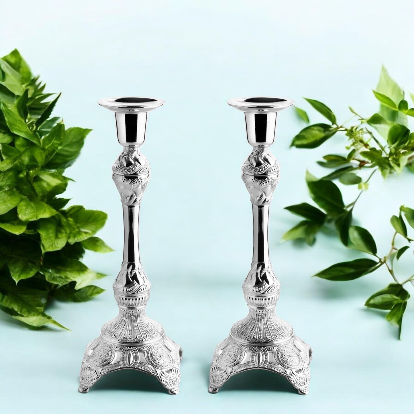 Alisveristime 2-Piece Candle Holder Set - Medium Size Decorative Zamac Candlesticks for Elegant Home Decor (Gold & Silver) (Silver)