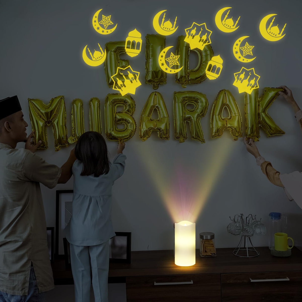 Baquler Ramadan Flameless Candles Projector Light Eid Mubarak LED Candle Battery Operated Star Moon Night Light with Remote and Timer Eid Mubarak Electric Gifts Ramadan Decoration for Home Room Decor