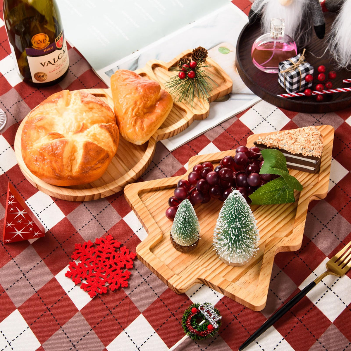 AWIZOM 2 Pcs Christmas Wooden Serving Platters Christmas Tree and Snowman Charcuterie Boards Xmas Wood Trays Decorative Wooden Snack Cheese Dish Plate for Winter Holiday Housewarming Present