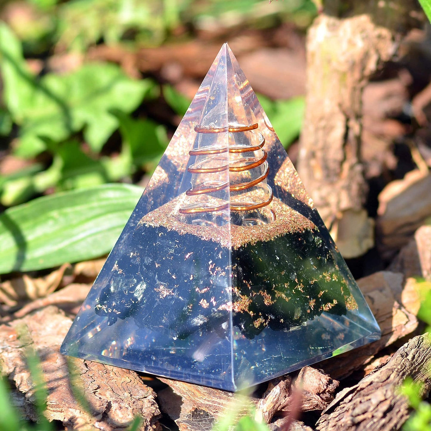 Orgone Pyramid-Black Tourmaline-Crystal-Chakra Balancing Orgone Energy Generator- Nubian Orgonite Pyramid for Spiritual Healing, Meditaion, Yoga, Reiki Gifts, Office and Home Decor