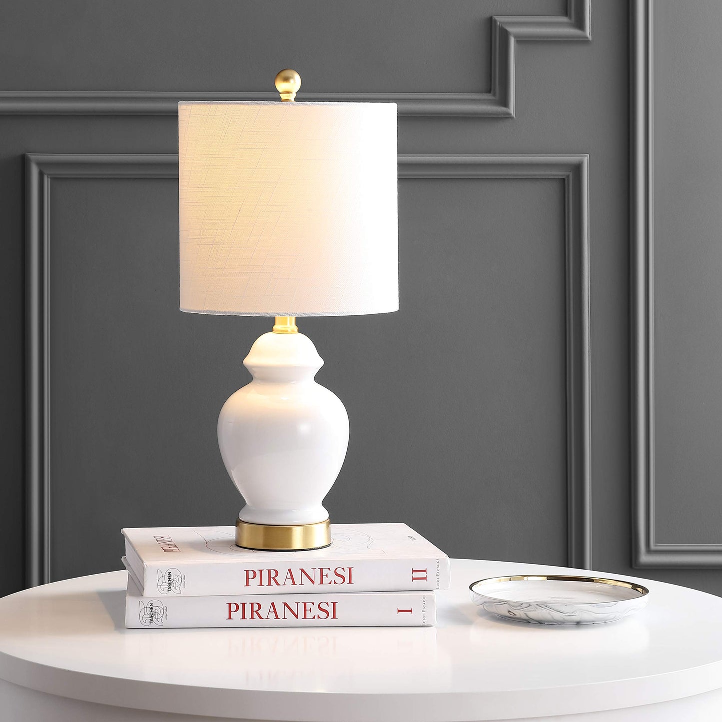JONATHAN Y 20" White Textured Ceramic and Brass Gold Table Lamp, Glam Bedside Nightstand Lamp for Living Room Bedroom, White Linen Shade, LED Bulb Included JYL1035A