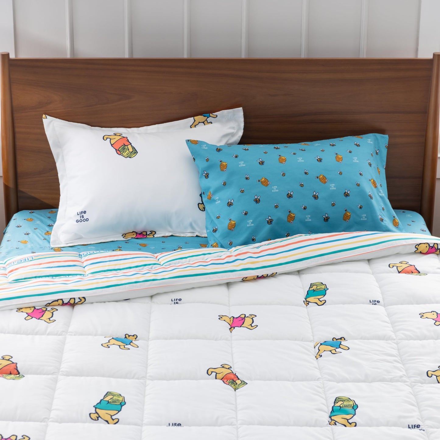 Berkshire LIG Printed Reversible Microfiber Comforter Set–5-Piece, Ultra Soft All-Season Bedding for Kids, Wrinkle & Fade Resistant, Twin, Dancing White