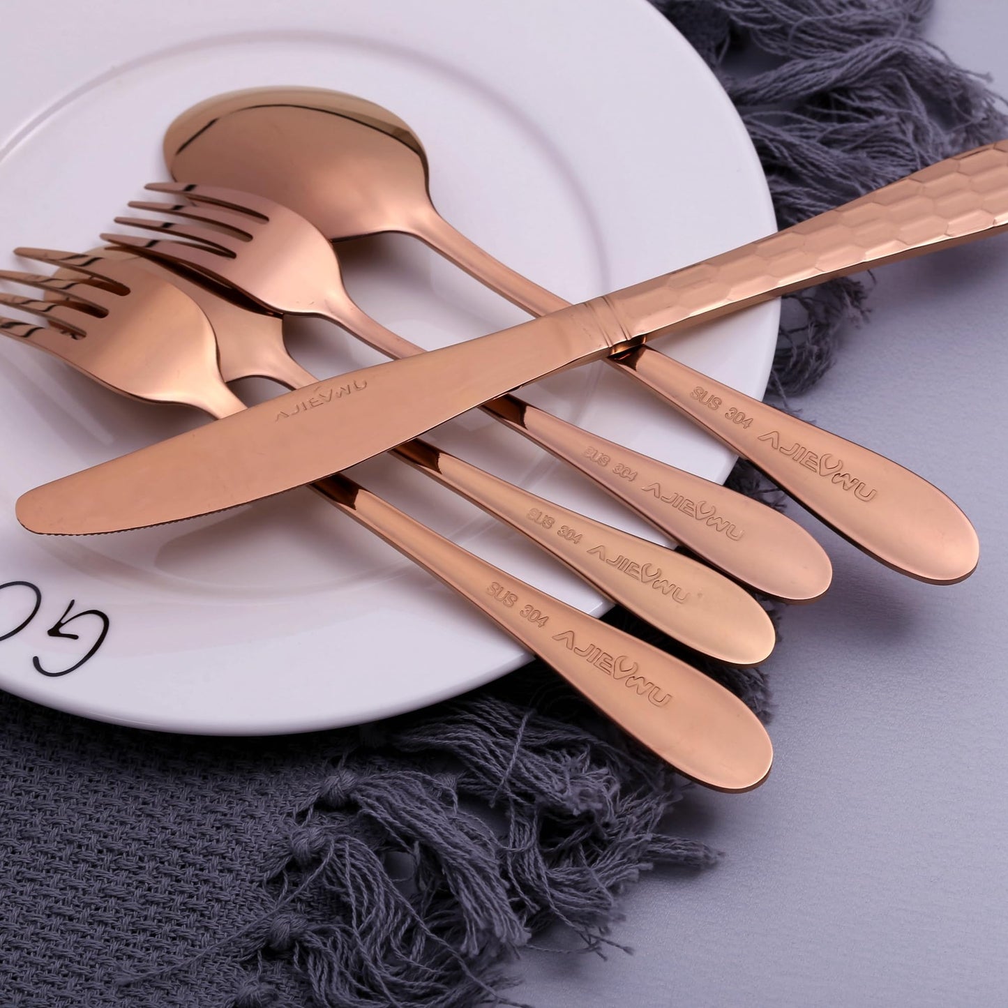 Silverware Set, Flatware Set Service for 8 Premium Stainless Steel Cutlery Set 40 Piece Include Upgraded Knife Spoon Fork Mirror Polished, Dishwasher Safe (Rose Gold)