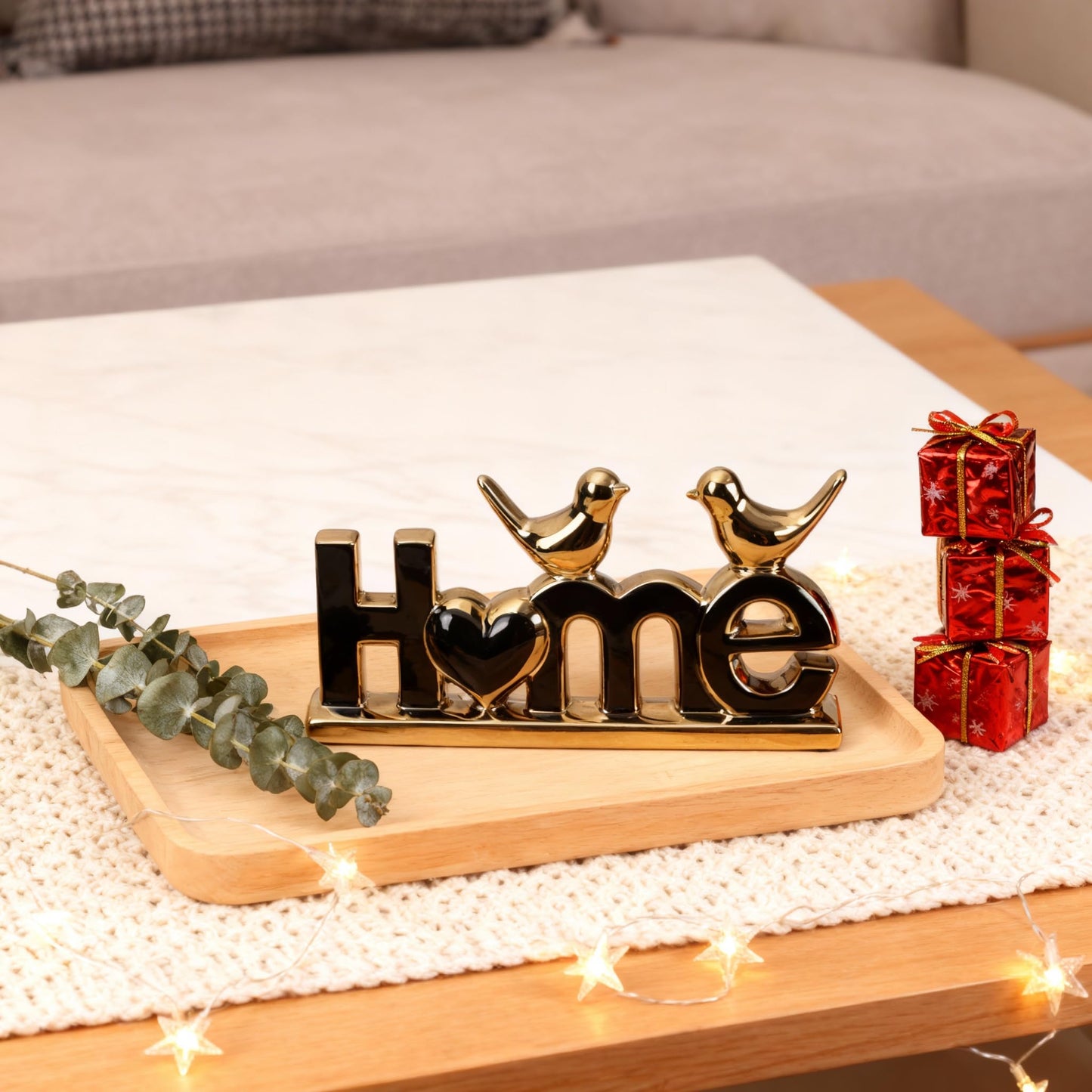 DOVDOV Black and Gold Ceramic Home Sign, Black and Gold Bird Sculpture, Modern Creative Decorative Sculpture, Suitable for Living Room Coffee Tables, TV cabinets, entryways, and Display Shelves.