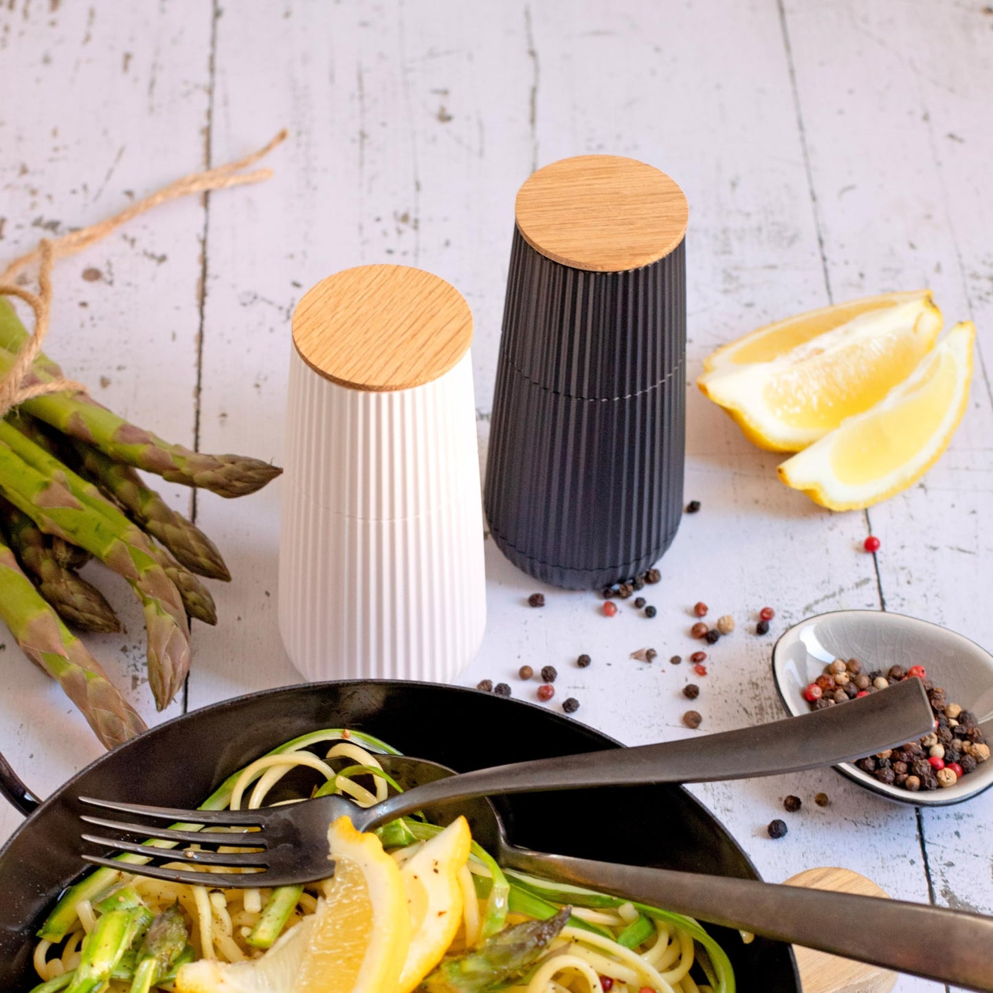 AdHoc Scape Salt & Pepper Mill Set - Salt & Pepper Grinders with Ultra-Sharp Grinding Mechanisms - Refillable Mills & Spice Shakers with Adjustable Grinding - Black & White